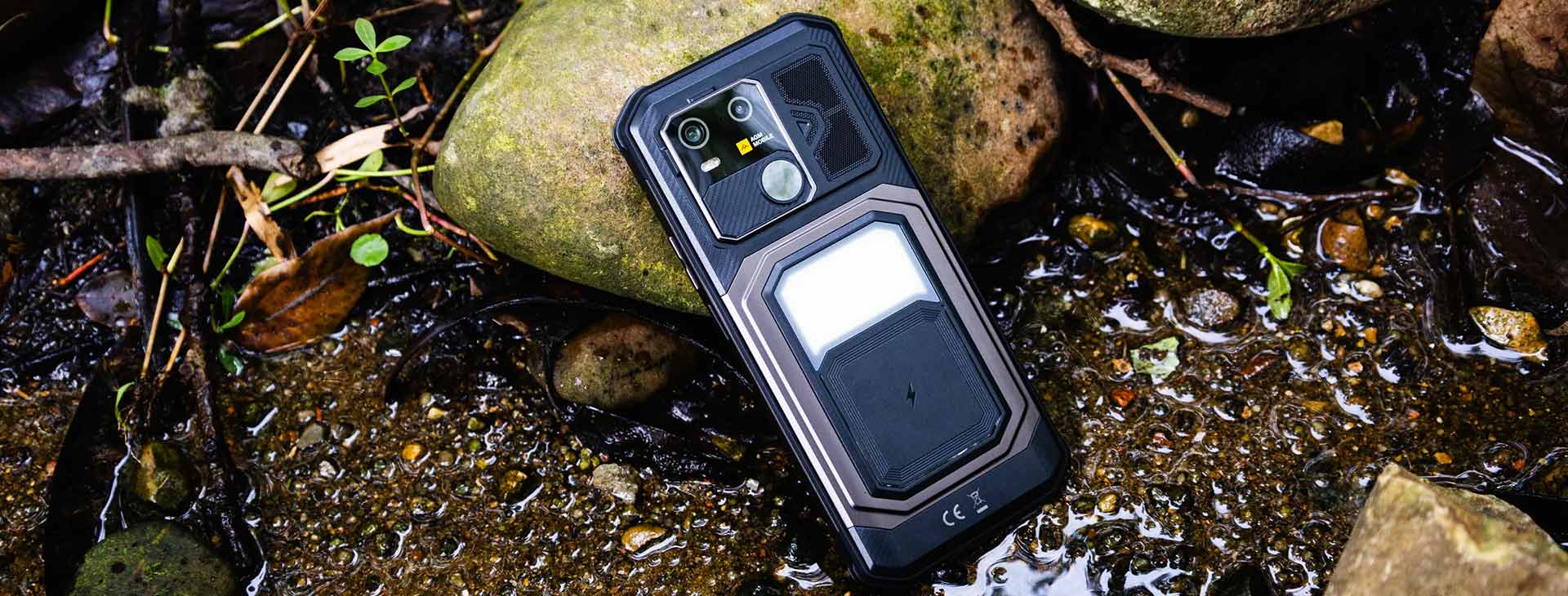 Wireless Charging Rugged Phone (5)